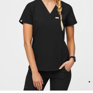 Figs Catarina scrub top